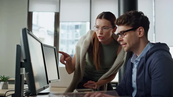 It Team Discussing Project at Computer Woman Supervisor Consult Office ...