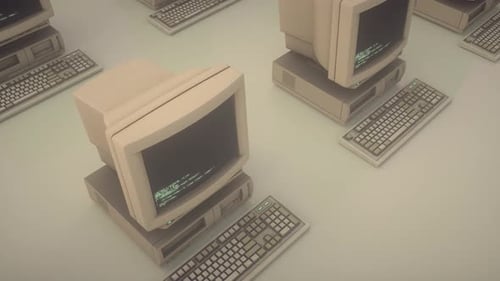 Ordenador personal o PC retro con teclado en movimiento dinámico. Patrón de renderizado 3D abstracto