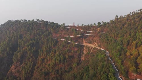 Recorte do nome “Resunga” em Hillside, Gulmi, Nepal
