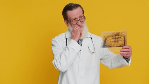 Senior Doctor Explains Dental X-ray Findings