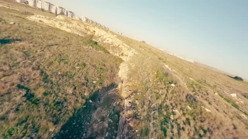 Vista aérea de la expansión urbana en Rosh Haayin, Israel