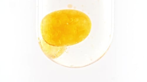 Gold Serum Tropfen Wassertropfen Transparenz Liquid Element Cosmetics Serum Liquid Bubbles Kollagen