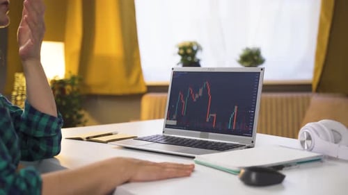 The woman who lost money in the stock market. It goes bankrupt.