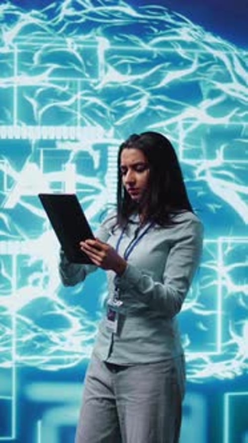 Vertical Video Developer Using Tablet to Implement Artificial Intelligence Parallel Processing