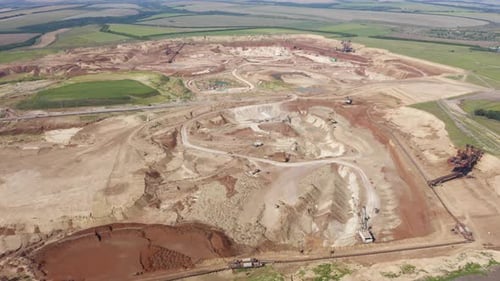 Sand quarry, to divide the dredged material into different fractions at sand extraction,