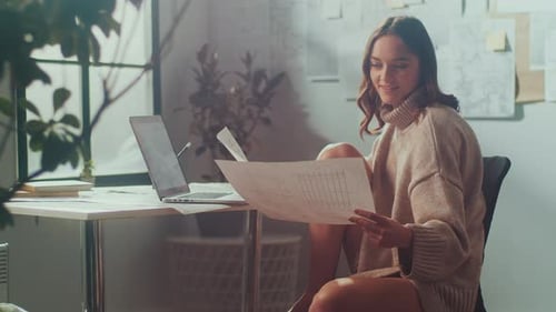 A Female Architect Working From Home Creates Innovative Projects