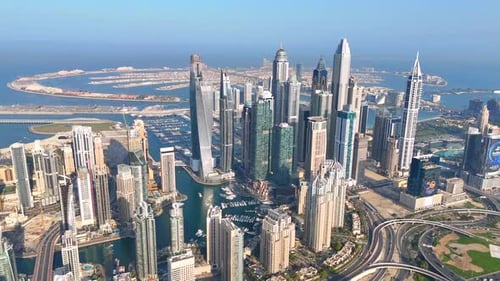 Dubai Marina.