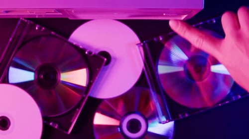 Using CD Circle Disk Closeup