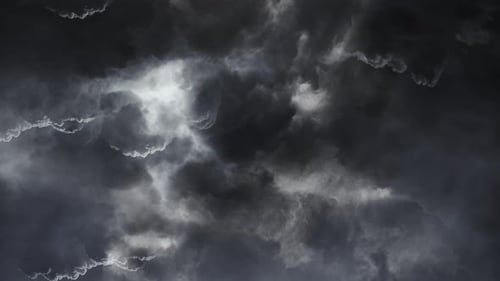 4k Relámpagos feroces en una tormenta eléctrica