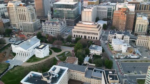 City Hall and State Capitol Building in Downtown Richmond, Virginia (USA) | Aerial Timelapse Panning