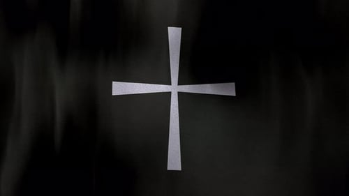 Looped Vollformat wehende Flagge des byzantinischen christlichen Kreuzes auf schwarzem Hintergrund