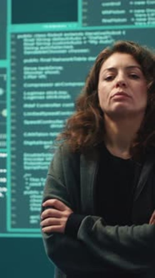 Vertical Video Cyber Security Expert in a National Safety Operations Center