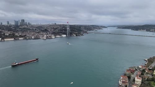 Bosphore et pont d'Istanbul