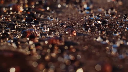 Gouttes de rosée sur une surface Gros plan captivant de sphères d'eau scintillantes sur des textures terreuses mettant en valeur
