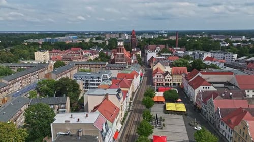 Vista aérea da antiga praça do mercado de Cottbus, Alemanha