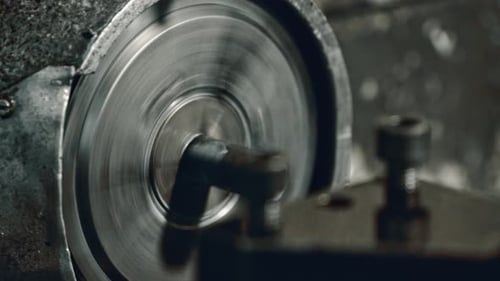 Metal workpiece precision engineering on lathe machine