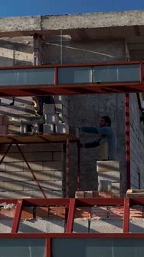 Se presenta Vídeo vertical que alcanza nuevas alturas: construcción residencial