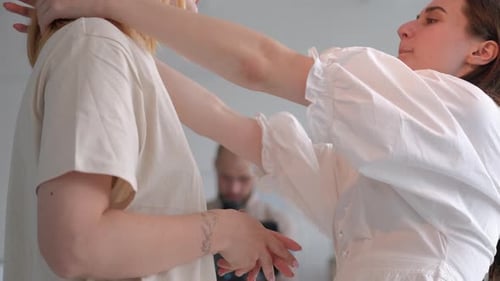 Model Preparing Studio Work Stylist Female Model