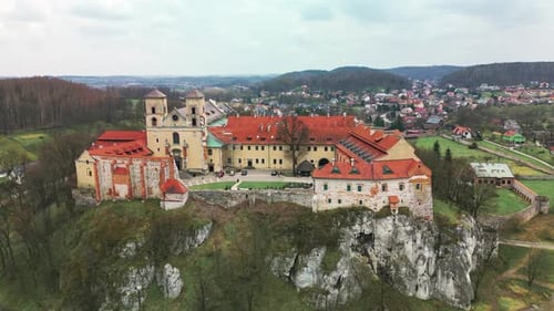 Benedictine Abbey in Tyniec Circle Flight