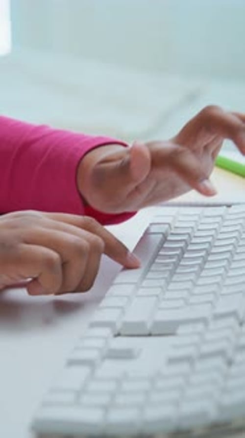 Tips for Improving Typing Speed and Accuracy with Proper Hand Positioning