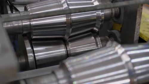Maschinenfabrik für Metallwalzen, Maschinenproduktion in einer Fabrik für die Industrieanlagenindustrie