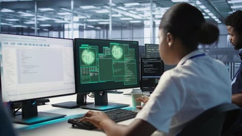 Admin in Server Hub Trying to Protect Gear From Hacker Attack