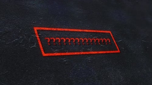 Apertura del signo de interrogación sobre el fondo grunge