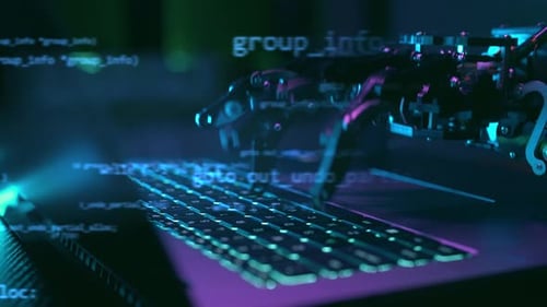 Robô trabalhando manualmente e digitando no teclado do PC com tecnologia de IA Inteligência Artificial Mecânica