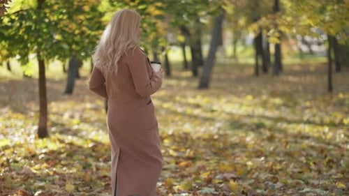 Enjoying Walk Relaxed Woman Autumn Beauty