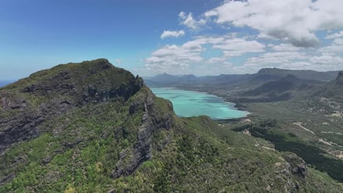 Landschaften der Insel Mauritius vom Mount Le Morne Brabant aus