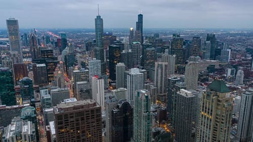 Holy grail timelapse in Chicago going from day to night