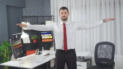 Exercises that can be done in the office. Arm stretching exercises.