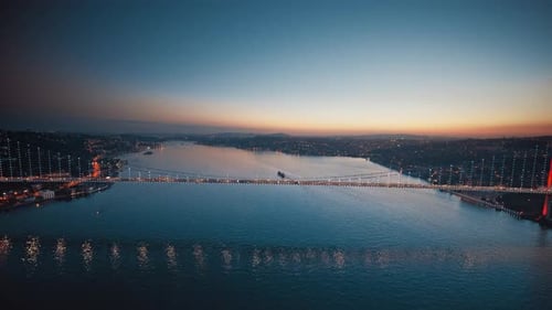 4K-Luftaufnahmen der Stadt Istanbul und des Ozeans, Türkei