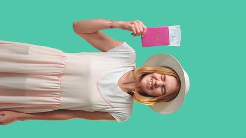 Summer Trip Travel Agency Happy Tourist Woman