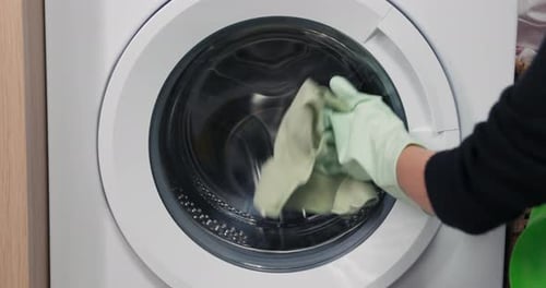 Cleaning Inside of a Washing Machine Drum