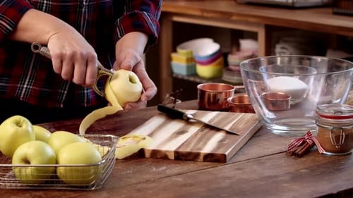 Cutting Apples