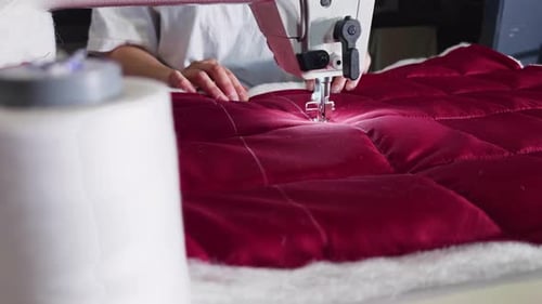 Tailor Sewing Red Fabric On Fiber For Bag Making On Sewing Machine 5