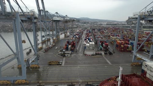 Aerial Container Port and Containers