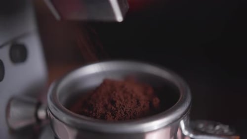 Kaffeemühle, Herstellung von Kaffeepulver
