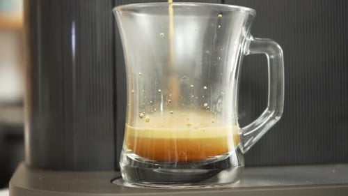 Espresso Machine Pours a Layered Coffee Beverage