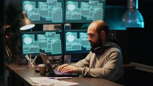 Servidor de hackeo de ciberestafadores para destruir información