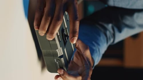 Vertical Video Content Creator Reviews V Mount Battery