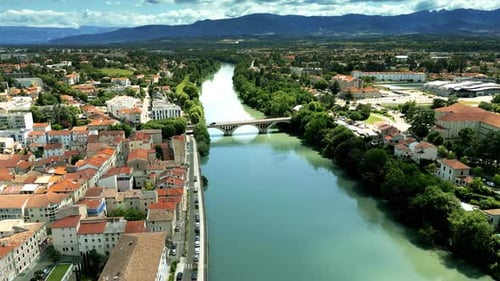 Romans-sur-Isère et Bourg-de-Peage en France
