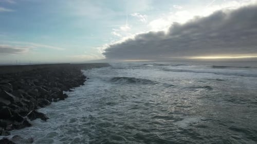 Crashing Waves
