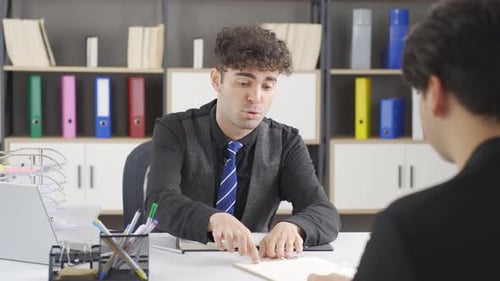 Parler avec diction pour une communication efficace.