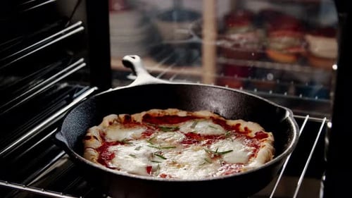 Making Pizza