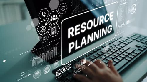 Conceito inovador de planejamento de recursos com uma interface digital moderna e teclado exibindo dados e