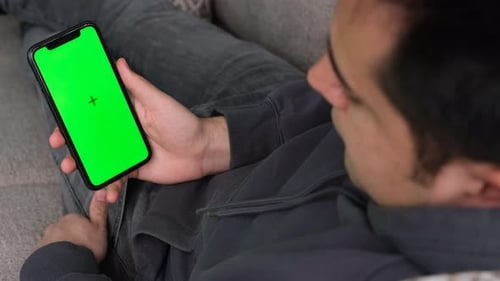 Greenscreen-Telefon zu Hause