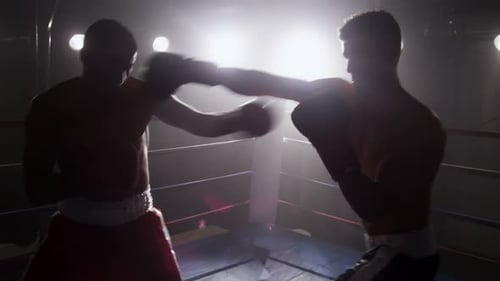 Boxer kämpfen im Boxring der 30er Jahre