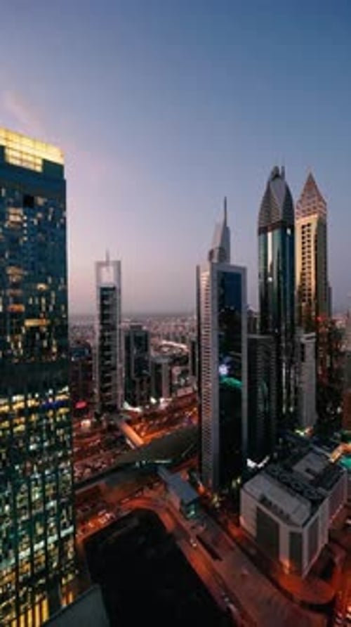 Timelapse of Downtown Dubai Shekaiya